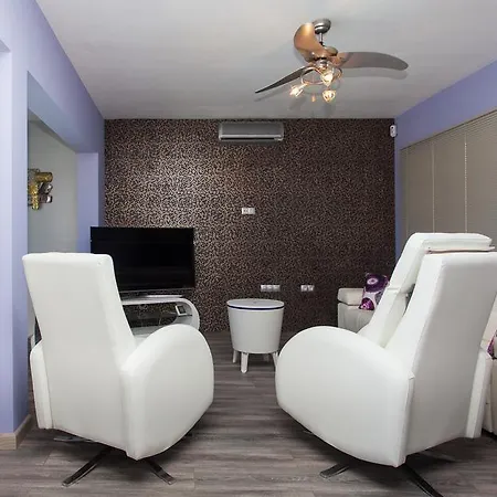 Βίλα Golf Caleta Abril *