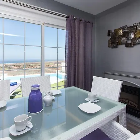 Vila Golf Caleta Abril *